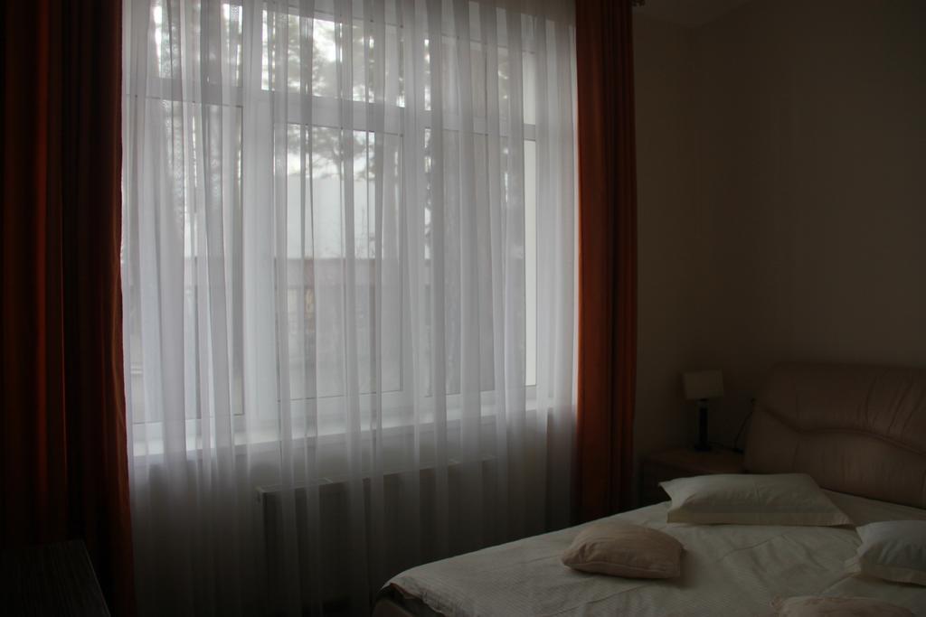 Skazka Hotel Vinnytsia Room photo