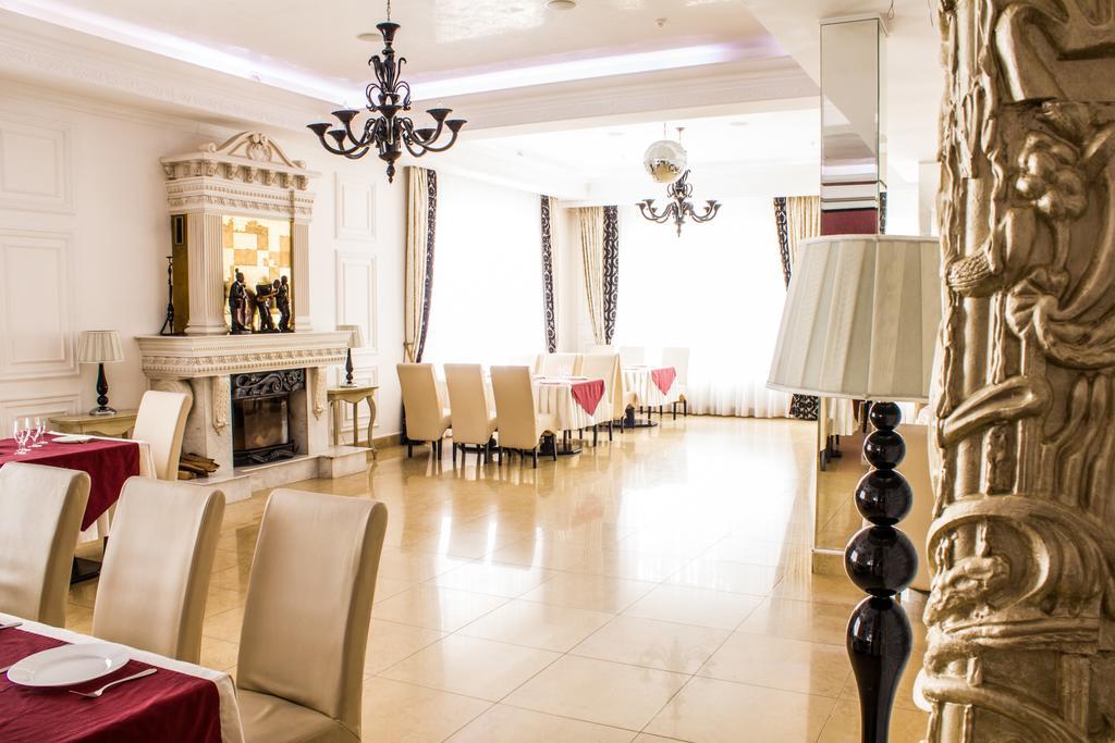 Skazka Hotel Vinnytsia Exterior photo