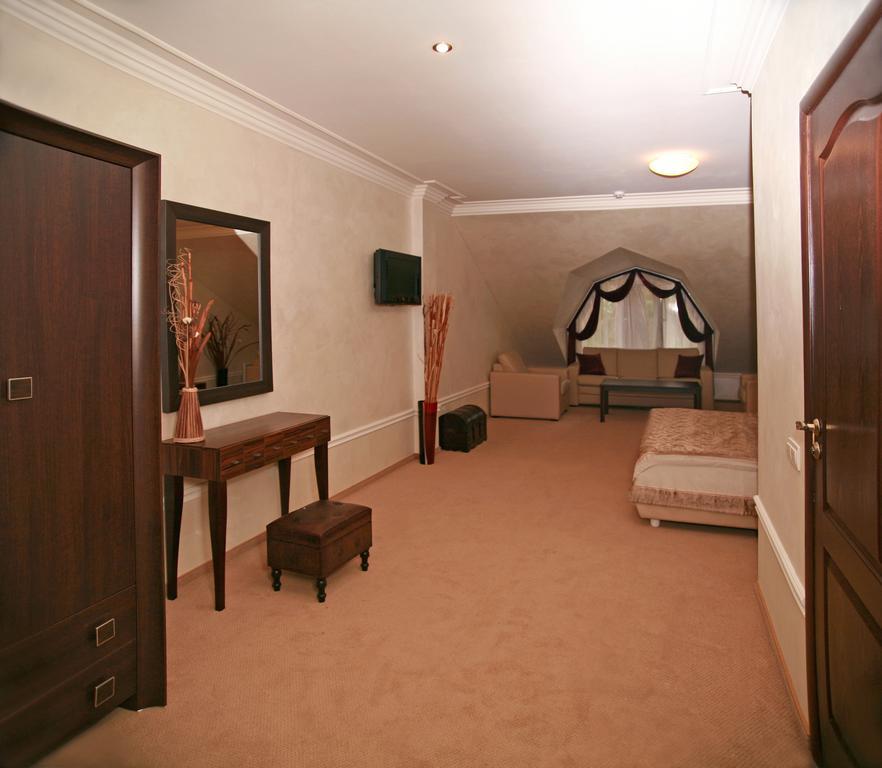 Skazka Hotel Vinnytsia Room photo